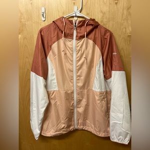 Women’s Columbia Windbreaker